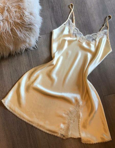 Robe en dentelle