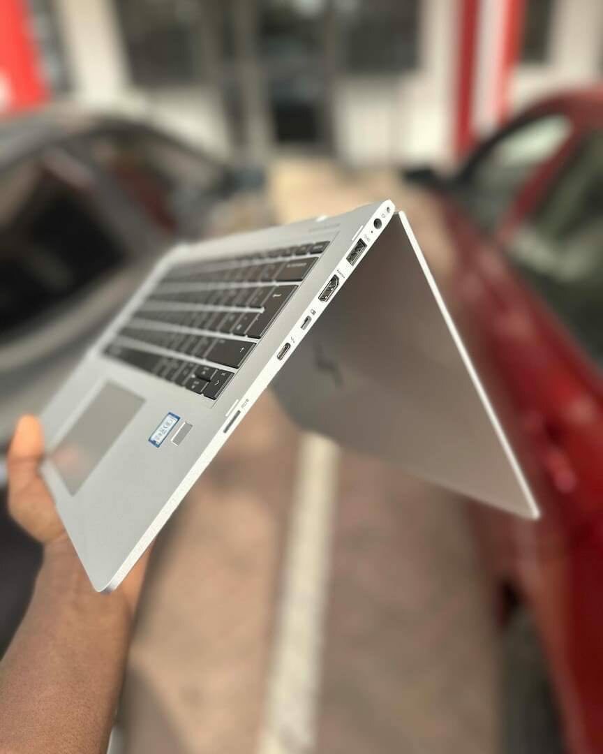 Hp elitebook 1030 g2