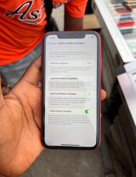 iPhone 11 64gig