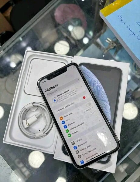iPhone XR Blanc Débloqué
