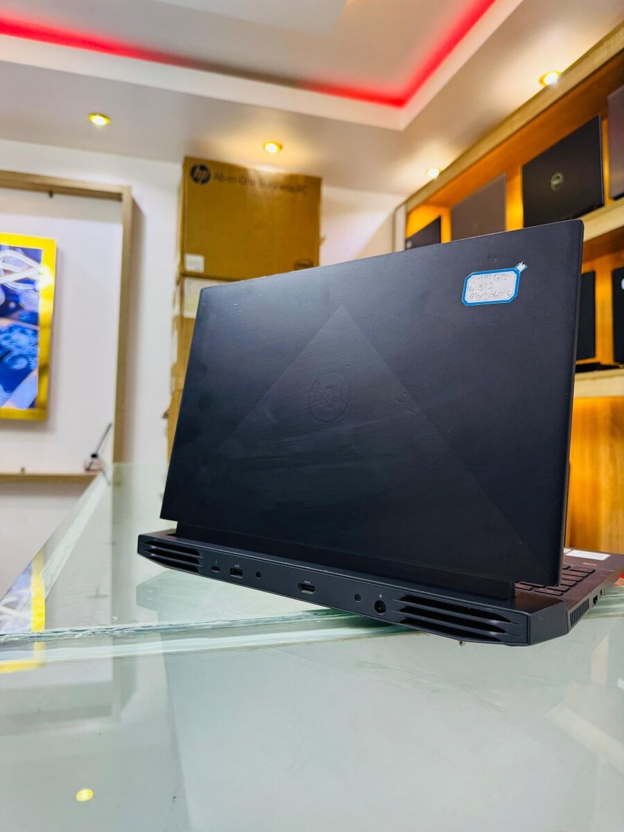 DELL G15 5511
