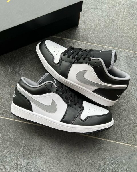 Air Jordan low 1