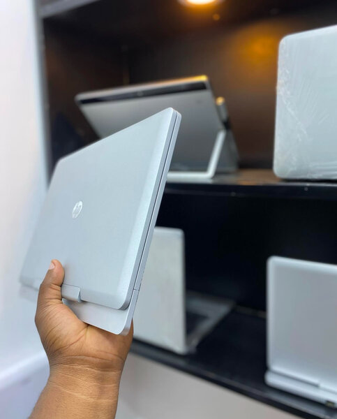 Hp Revolve