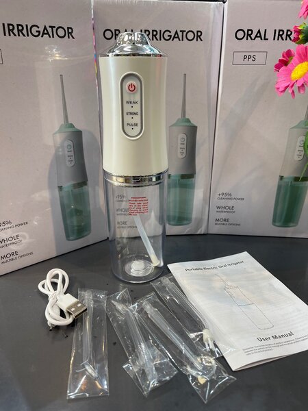 WATER FLOSSER