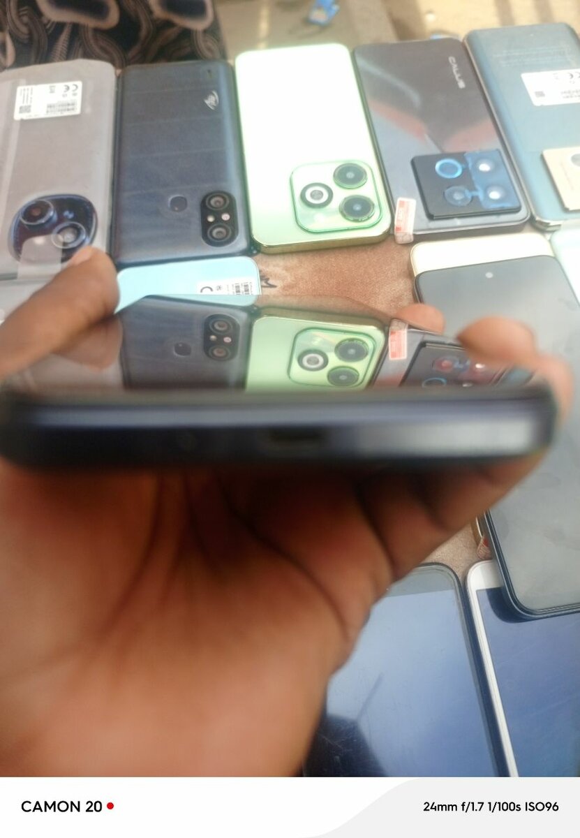 Itel A04