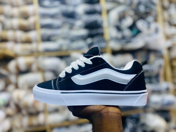 Vans Knu basses tendance