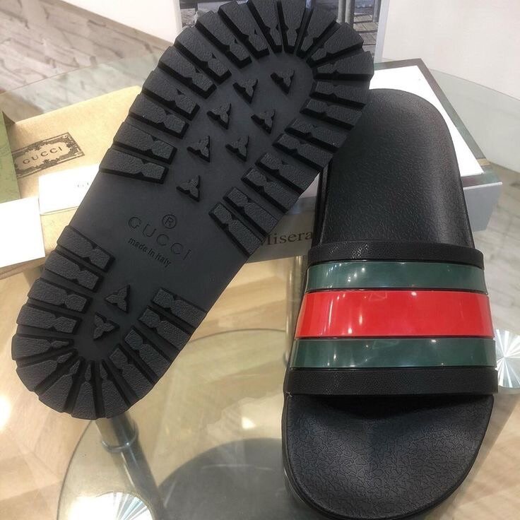 CLAQUETTES GUCCI