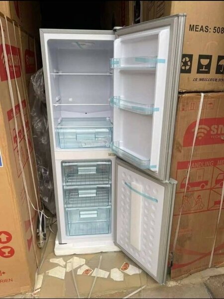 Réfrigérateur nasco 196 litre prix :