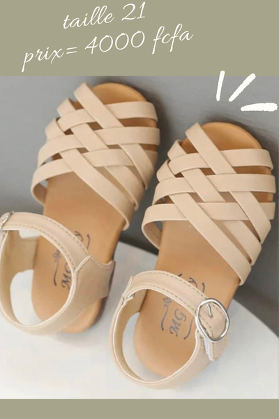 Sac et chaussures pour enfants