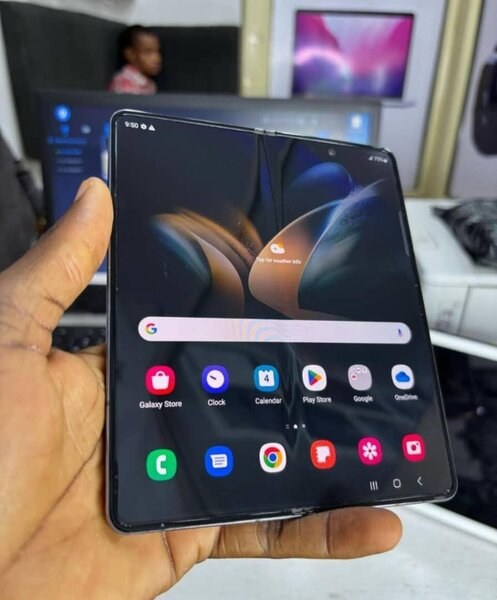 Samsung Galaxy Z Fold4