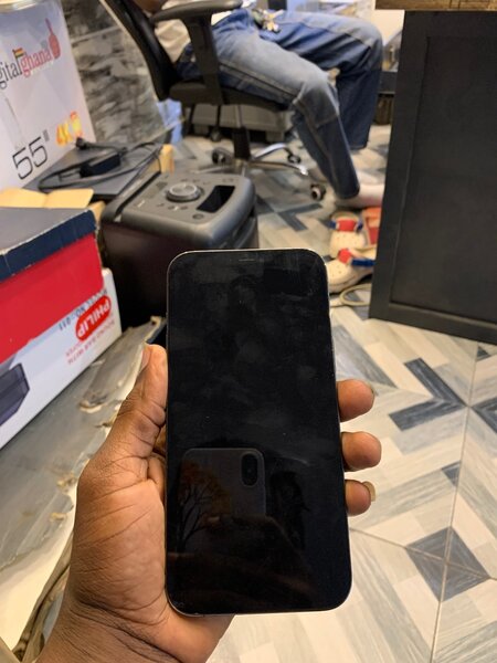 iPhone 12 Pro Max