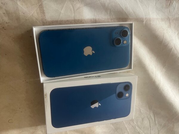 iPhone 13