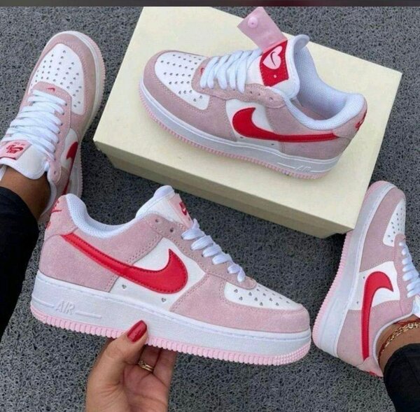 Sneaker Boy