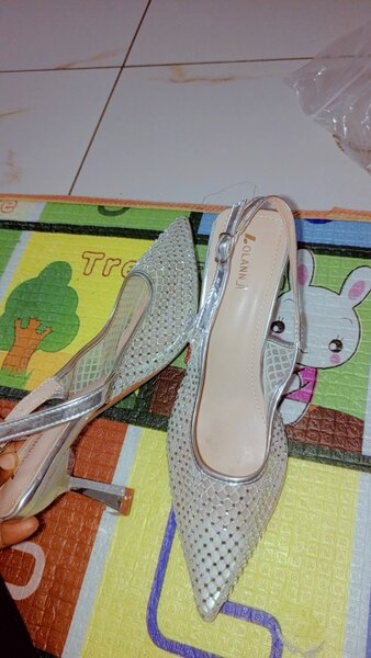 Talons chic