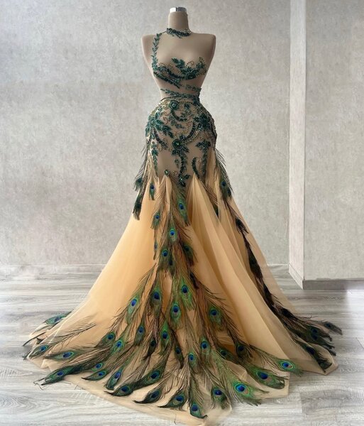 Classic dress