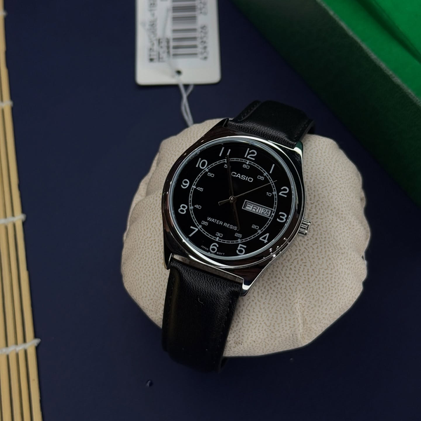 Часы Casio 