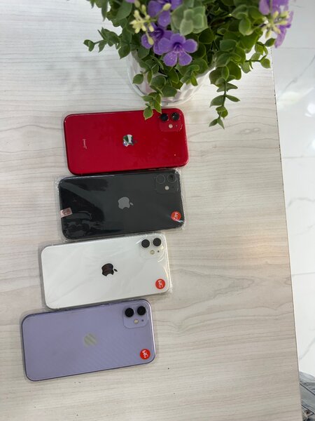 iPhone 11