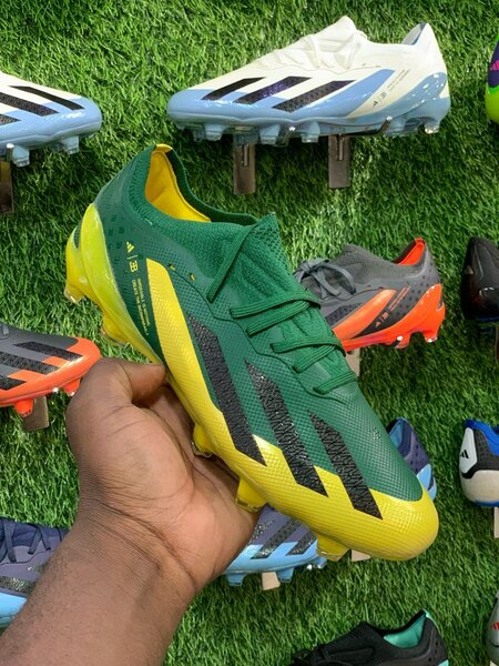 Soccer boots