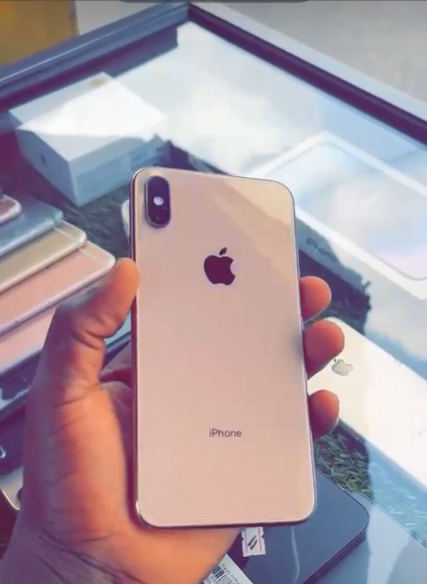 iPhone XS max