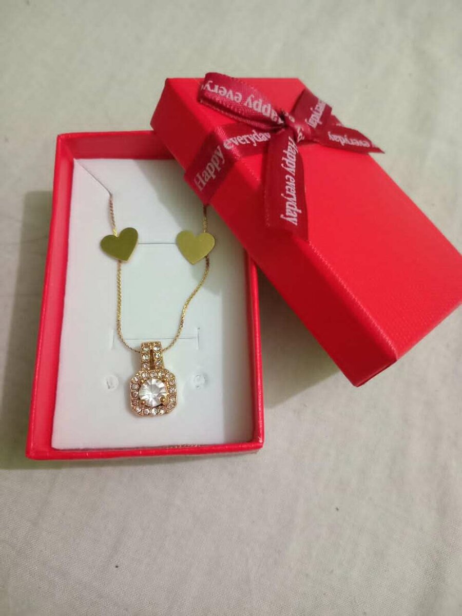 necklace