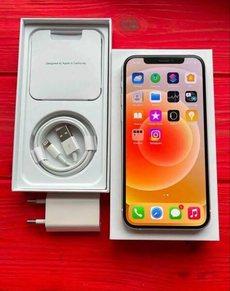 IPHONE 12 SIMPLE