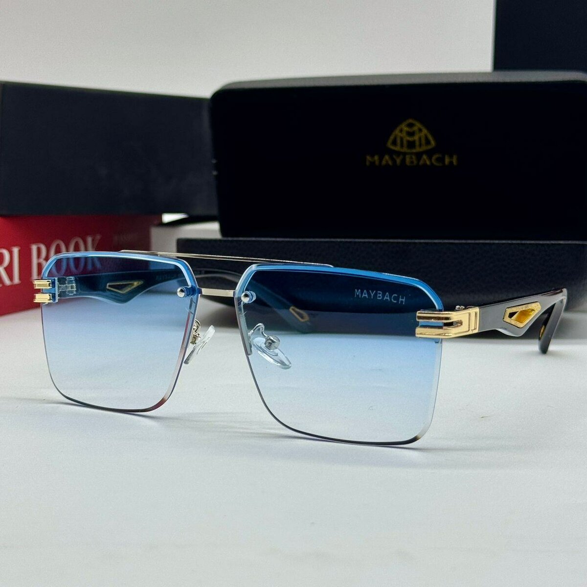 Fashion sunglasses