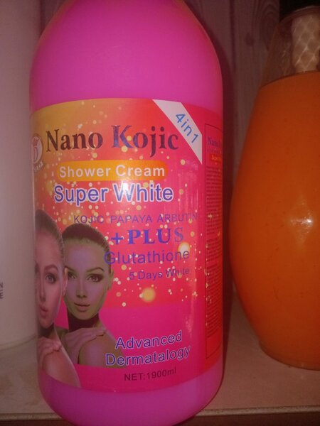 Nano kojic shower gel