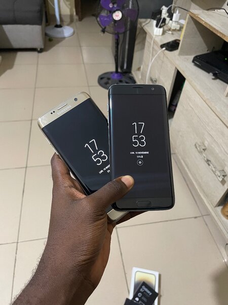 Samsung Galaxy S7 Edge 32g quasi neuf importé