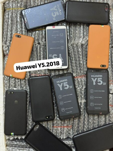 Huawei y5 64g+4 casi neuf