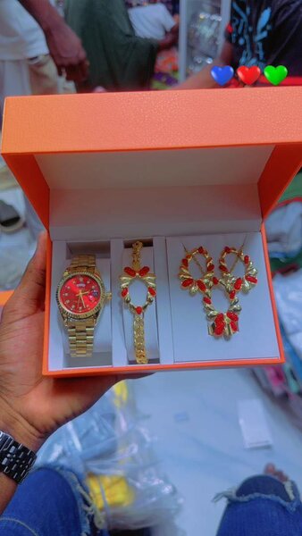 Montre complet
