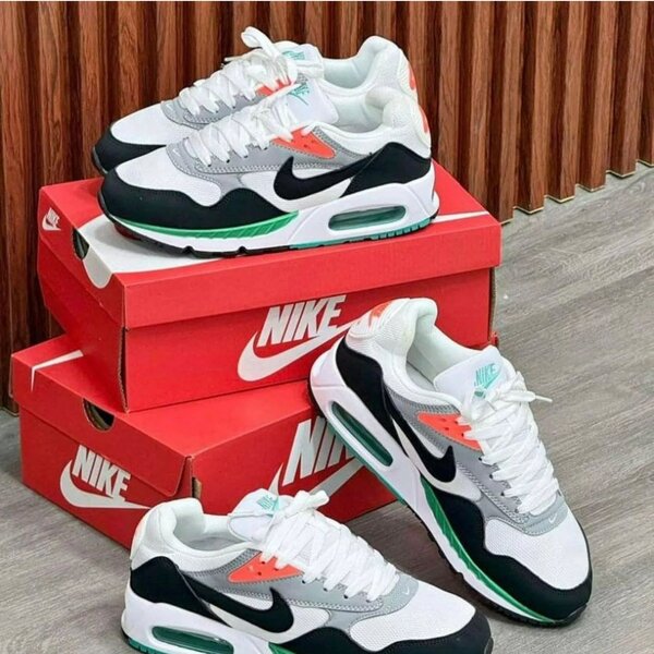 Fashion sneakers