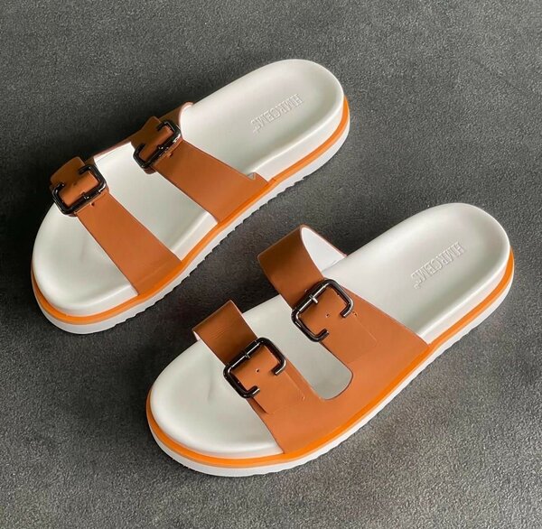 Sandales