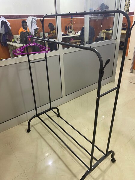 Cloth hanger