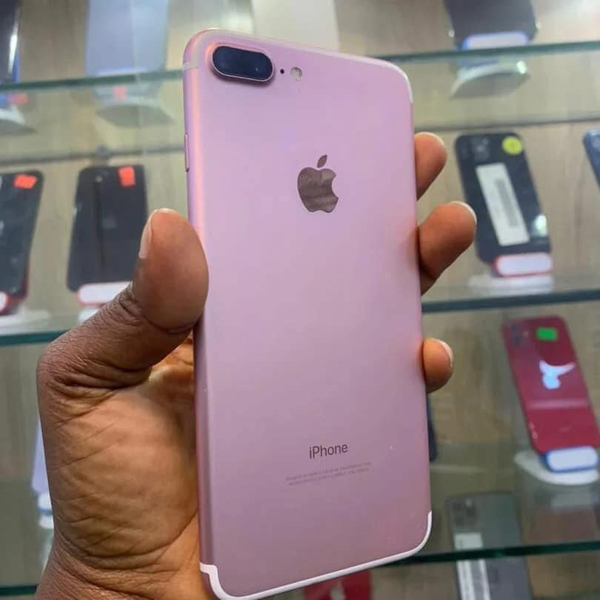 iPhone 7+  32gb 