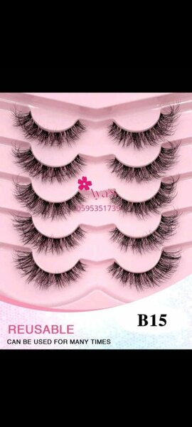 Faux cils naturels