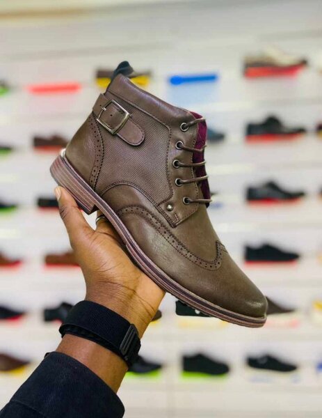 Casual boots