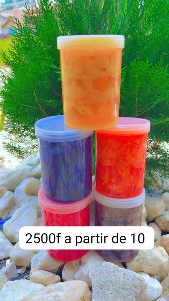 Gels colorés parfumés