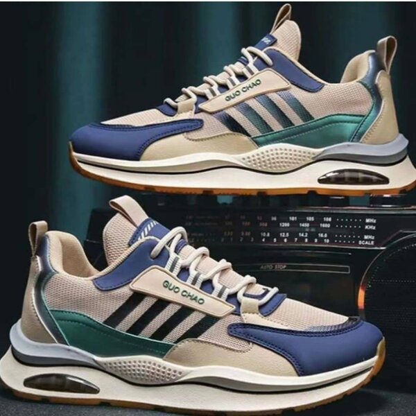 Men sneaker