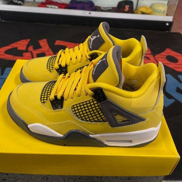 Jordan 4