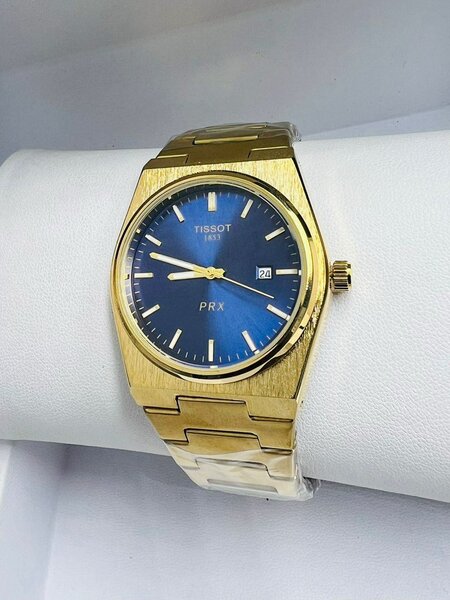 Montre de luxe disponible ici