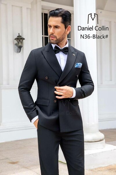 Daniel Collin suit