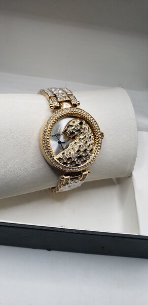 Ladies Classic Curren Watch