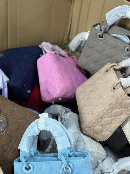 Handbag