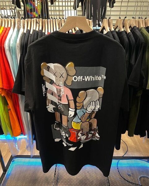 Mens top