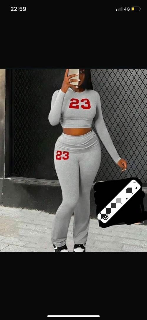 Tenue femme