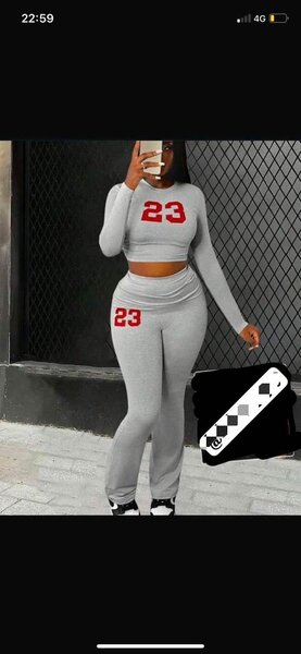 Tenue femme