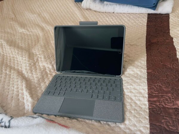 iPad 9