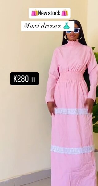 Elegant pink dress 