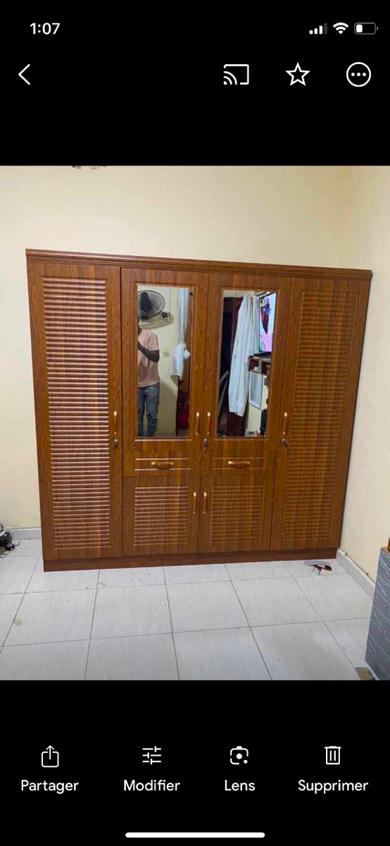 Armoire