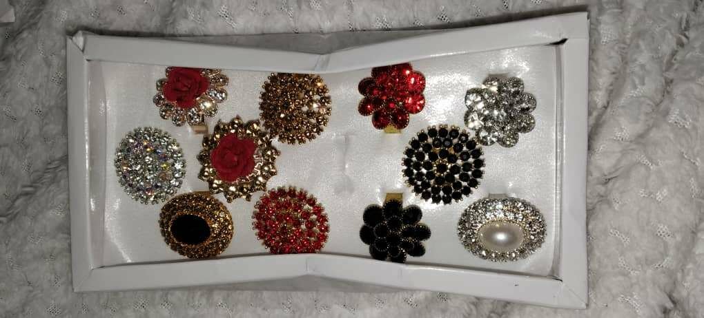 Finger rings